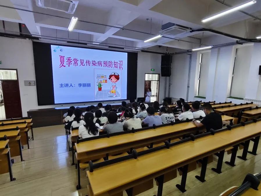 没有年龄